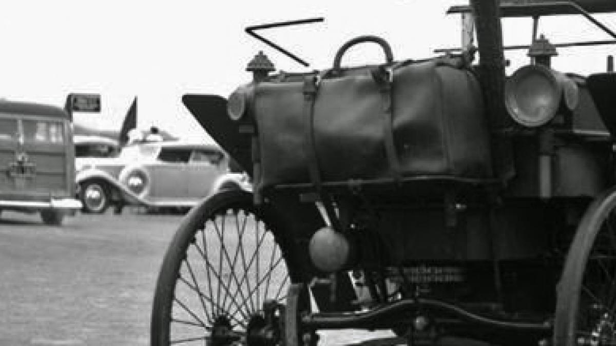 cine a avut prima masina din romania