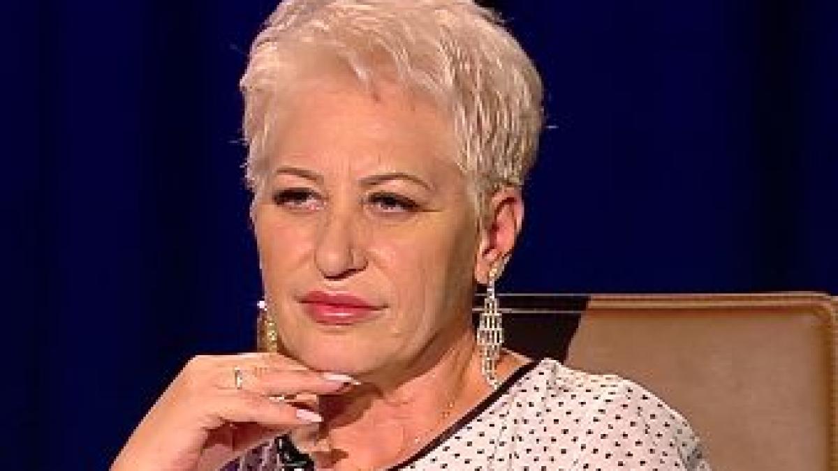 dar si har lidia fecioru despre narcisisti el isi iubeste haina ochelarii pe el insusi dar pe