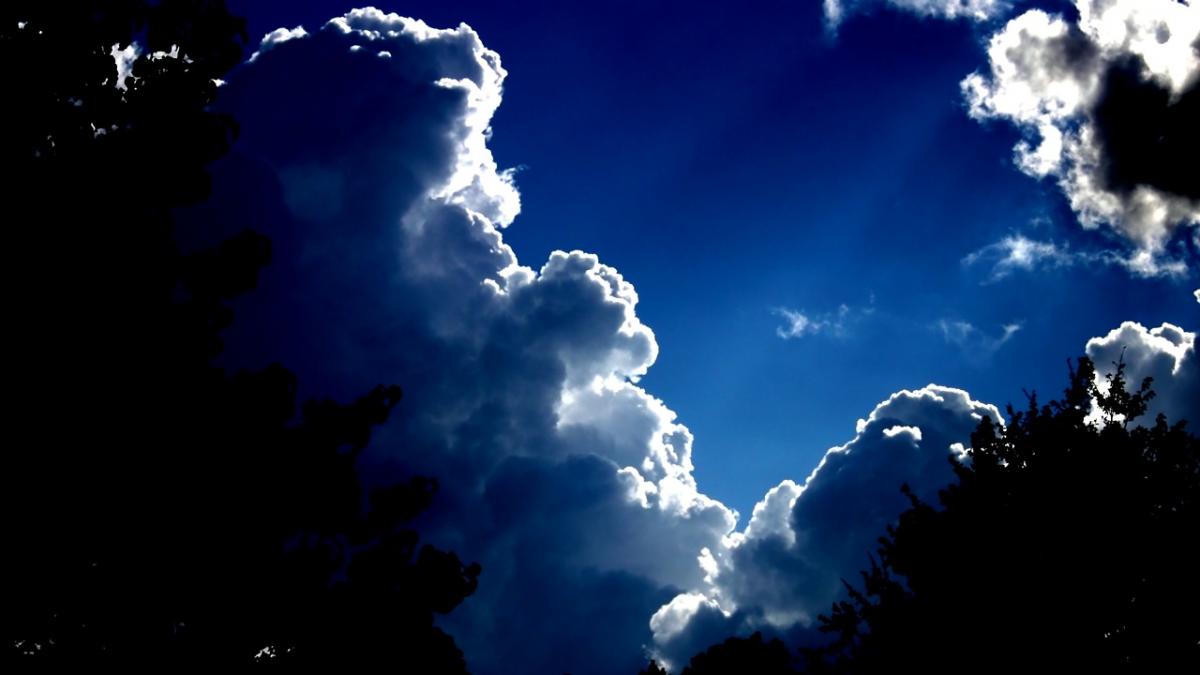 prognoza meteo anunta cateva ploi cum e vremea in weekend