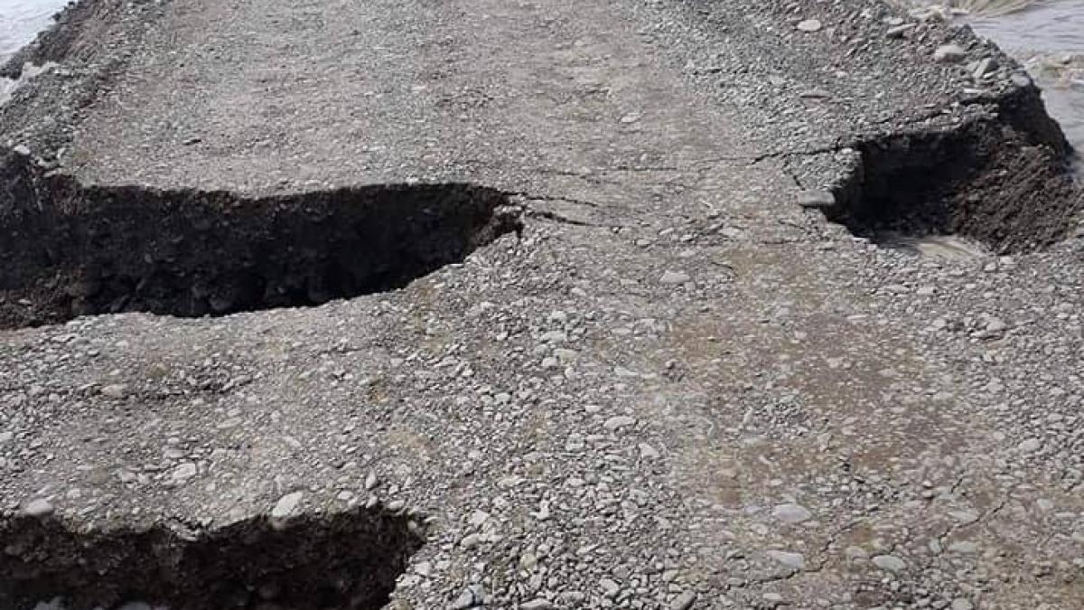 podul provizoriu de la milisauti s a surpat la doar cateva zile dupa ce fusese dat in folosinta