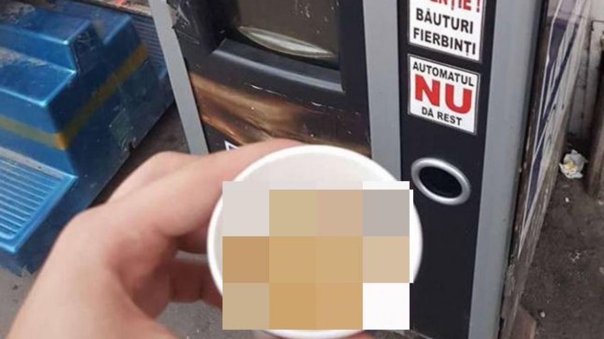 si a cumparat o cafea de la un automat s a ingrozit cand a vazut ce era in pahar foto in articol
