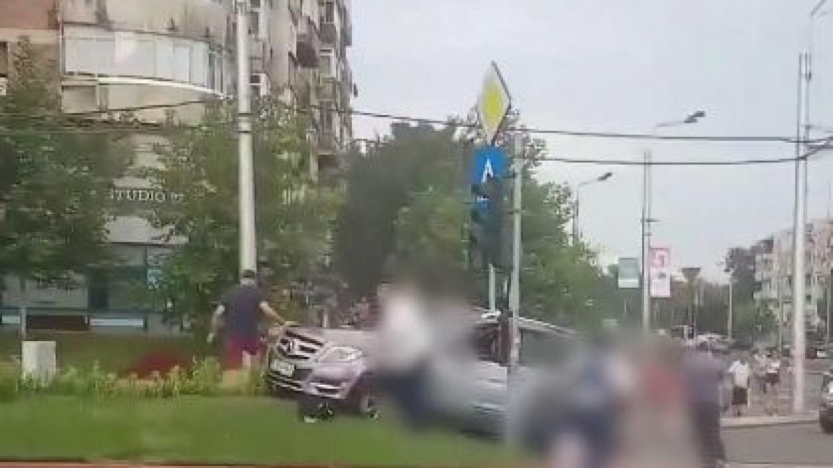 accident grav in capitala o fetita de cinci ani si tatal ei au fost spulberati de o masina