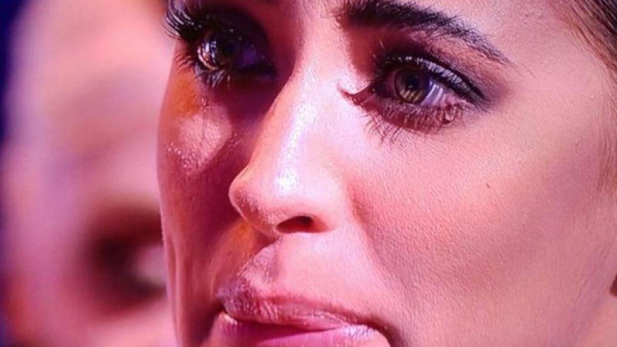 antonia in lacrimi durere de nedescris pentru artista e totusi copilul meu