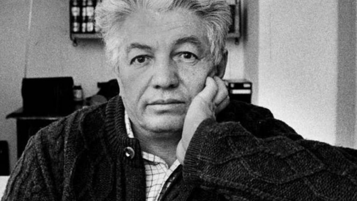 a murit marele scriitor rus vladimir voinovici