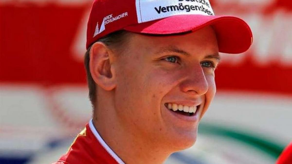 fiul lui michael schumacher succes pe acelasi circuit ca tatal sau