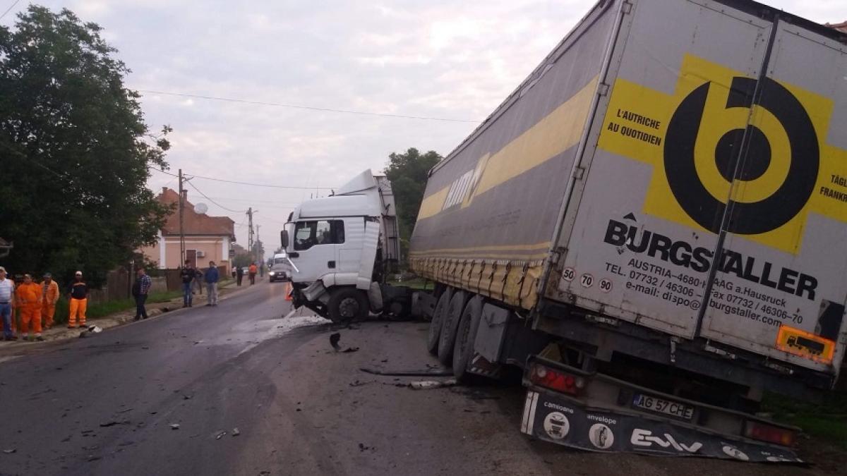 accident grav in judetul covasna doi morti si doi raniti