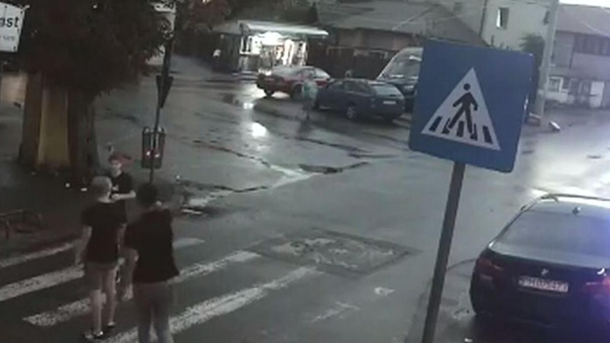 situatie socanta in ploiesti un adolescent a fost batut cu pumnii de un angajat mai