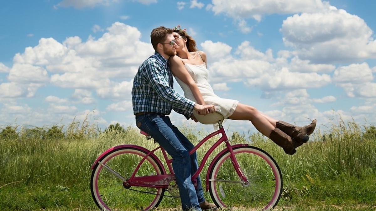 horoscop zodiile care au noroc in dragoste in luna august