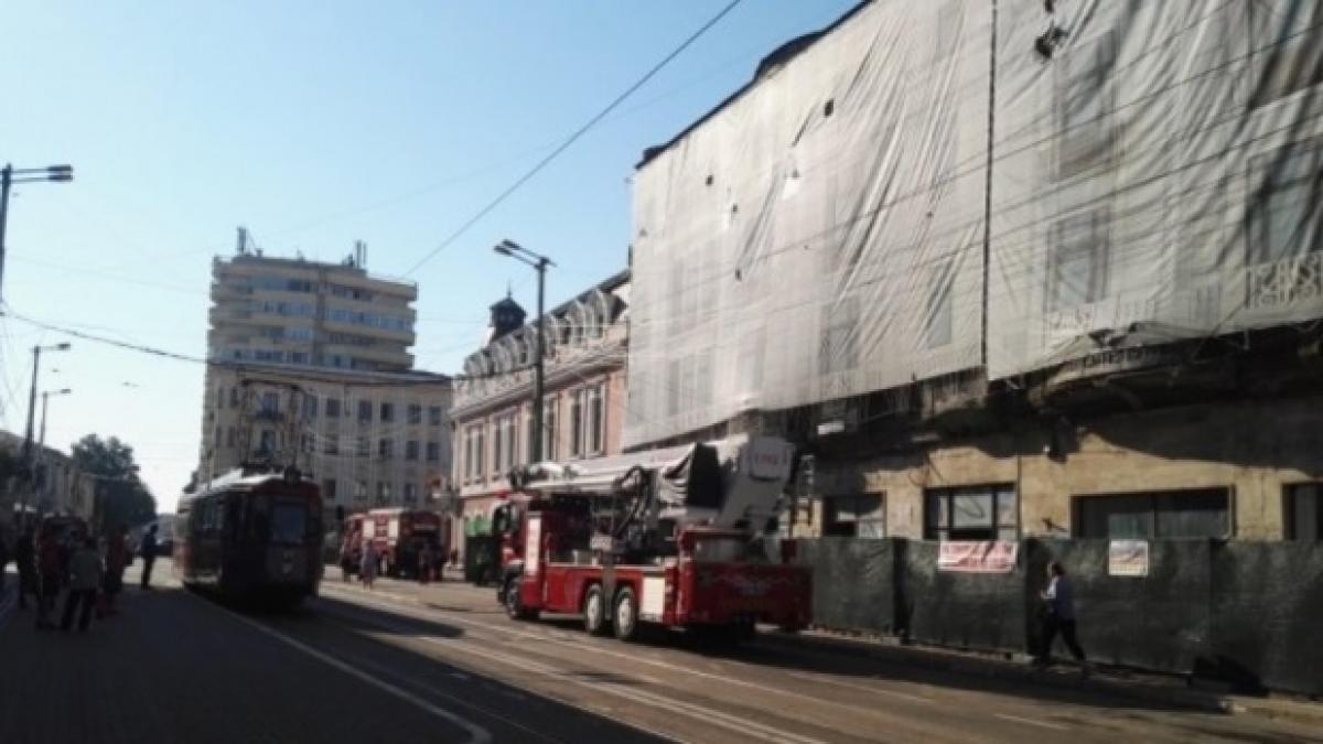incendiul de la palatul braunstein din iasi provocat de oamenii strazii