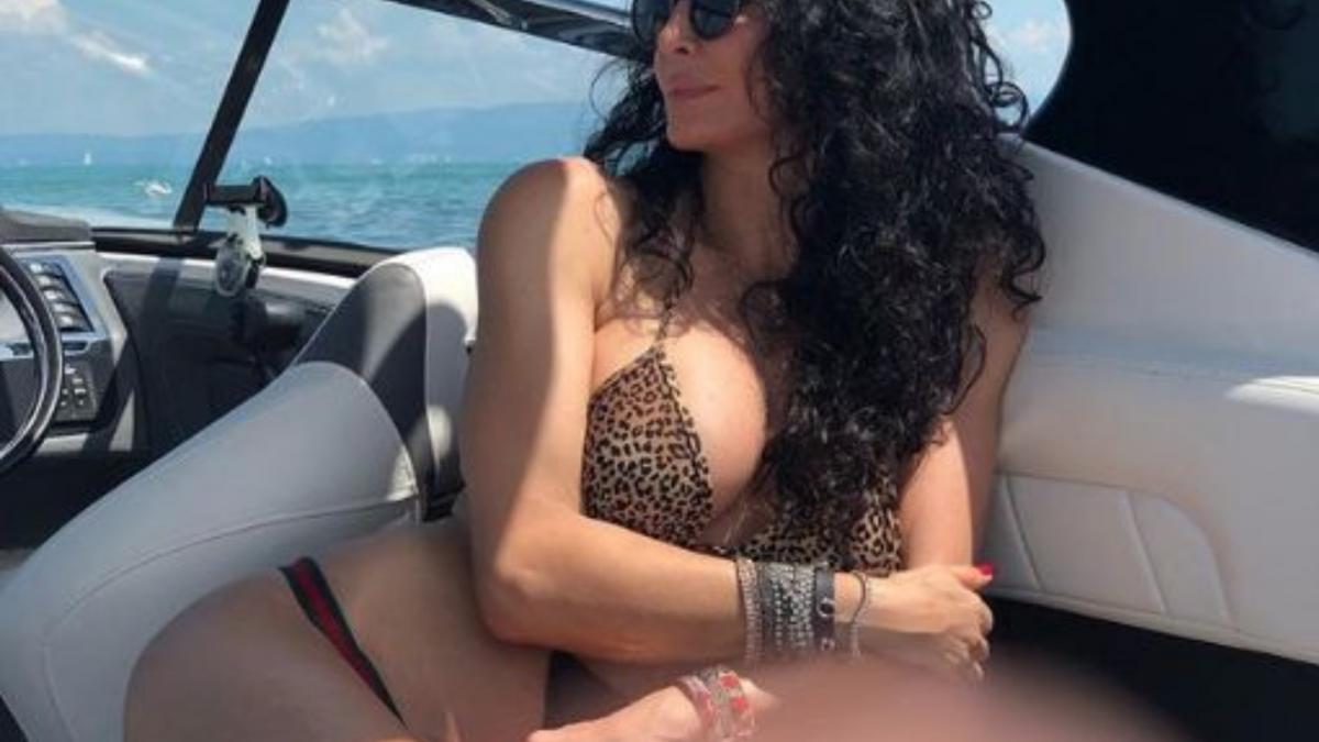 mihaela radulescu o diva fara inhibitii la 49 de ani foto mai are doar un an pana la schimbarea