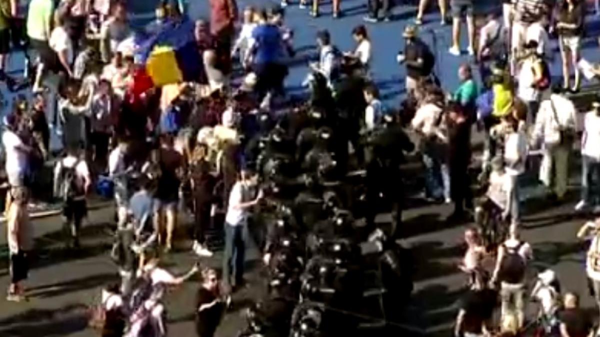 protest diaspora cinci persoane expuse la spray uri