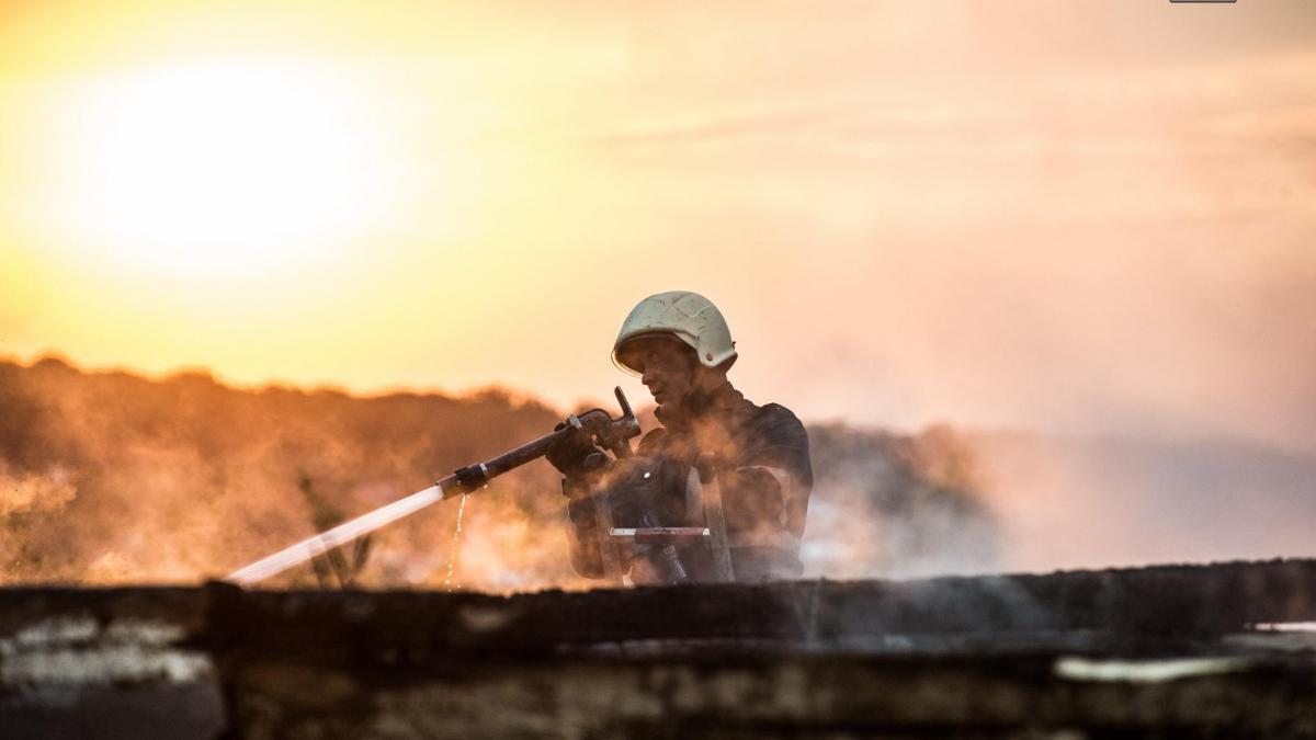 patru case din braila au luat foc dintr un motiv banal oamenilor nu le a venit sa creada asa ceva