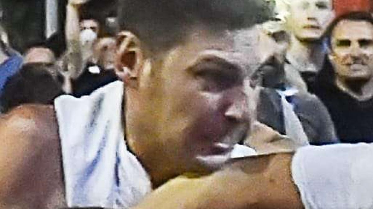 politia capitalei apel pentru identificarea unui barbat implicat in agresarea a doi jandarmi in