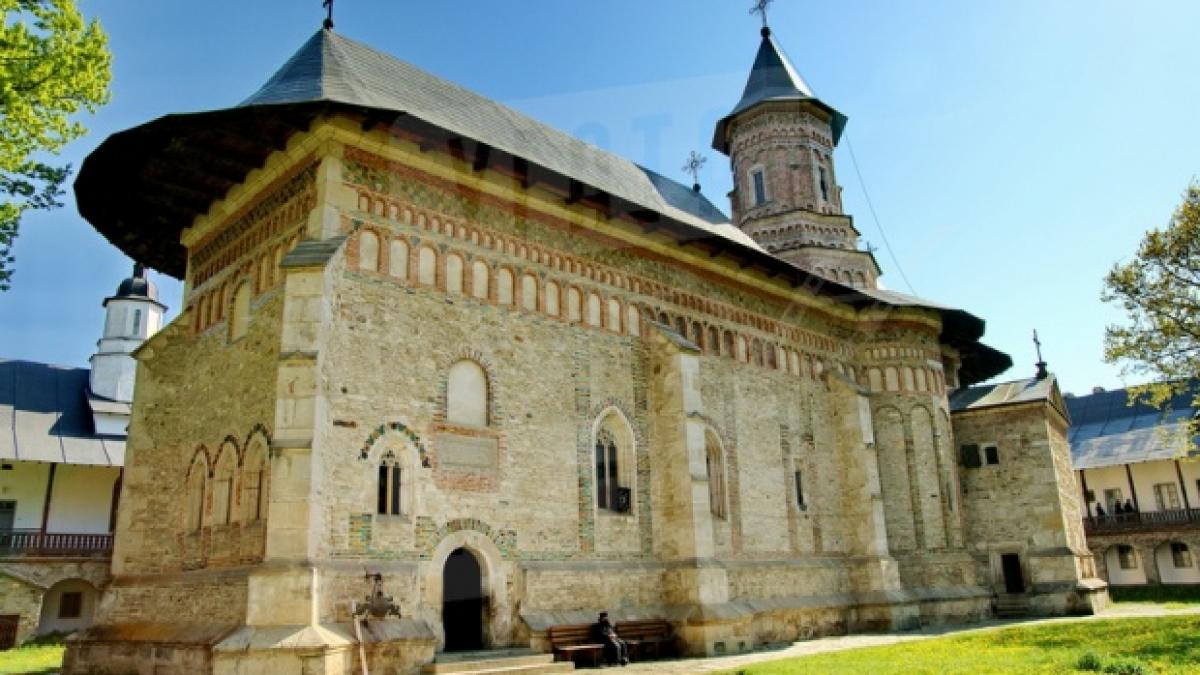 lespezile unei alei a manastirii neamt s au ridicat inexplicabil descoperirea cutremuratoare facuta