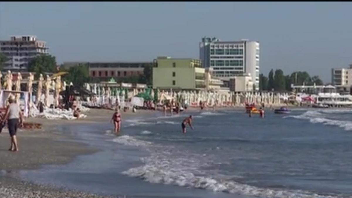 se anunta aglomeratie mare pe litoral 250 000 de oameni sunt asteptati in minivacanta de sfanta