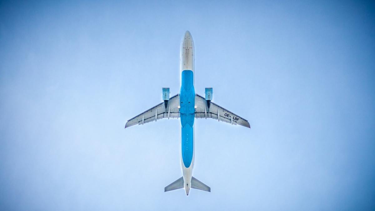 un avion a aterizat de urgenta in spania