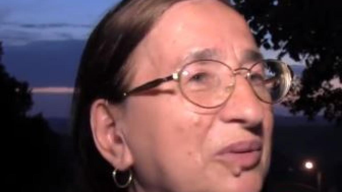 o pensionara s a rugat la o manastire din cluj sa i moara vecina si vecina a murit