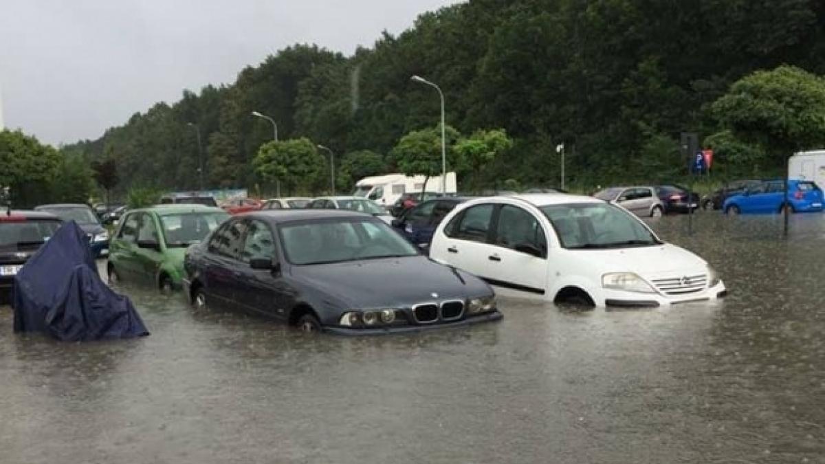 atentionare meteo romania lovita de furtuni violente