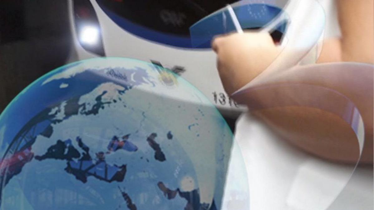 primele imagini momentul in care un barbat a vrut sa se sinucida la metrou video