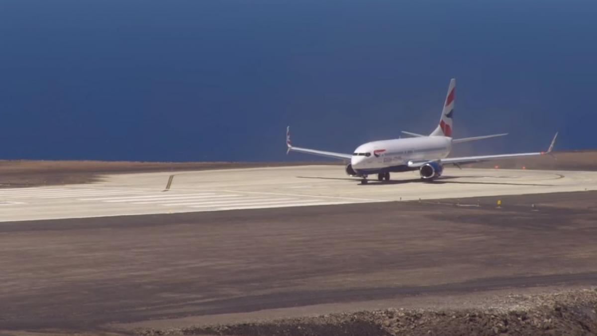 cel mai inutil aeroport din lume a costat o avere si este inca nefolosit de 12 ani