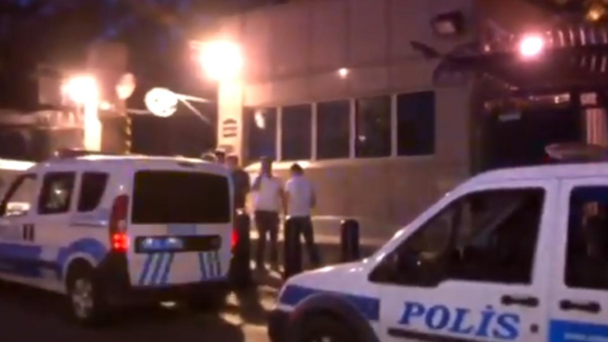 atac armat la ambasada sua din turcia mai multe focuri de arma au fost trase dintr un vehicul video