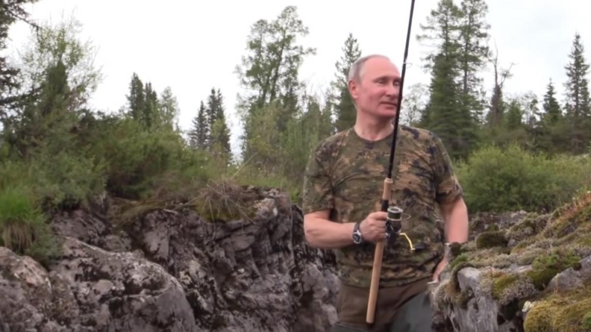 imagini incredibile din vacanta lui vladimir putin ce a facut liderul rus in siberia video