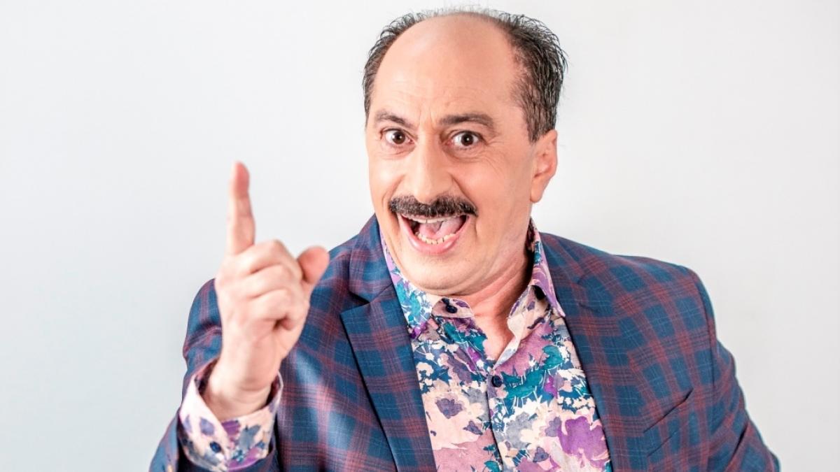 romica tociu a slabit sase kilograme si si a ras pentru prima data mustata