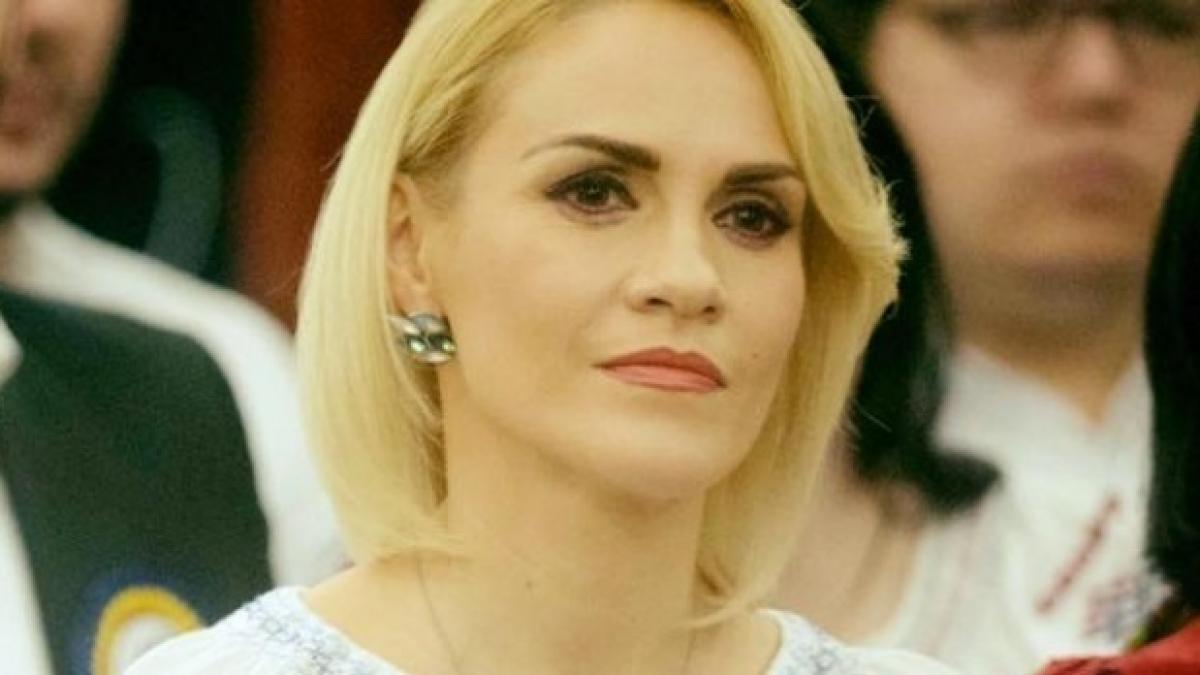 firea i a adus acuzatii grave lui carmen dan am intrebat o daca ne spioneaza are o problema