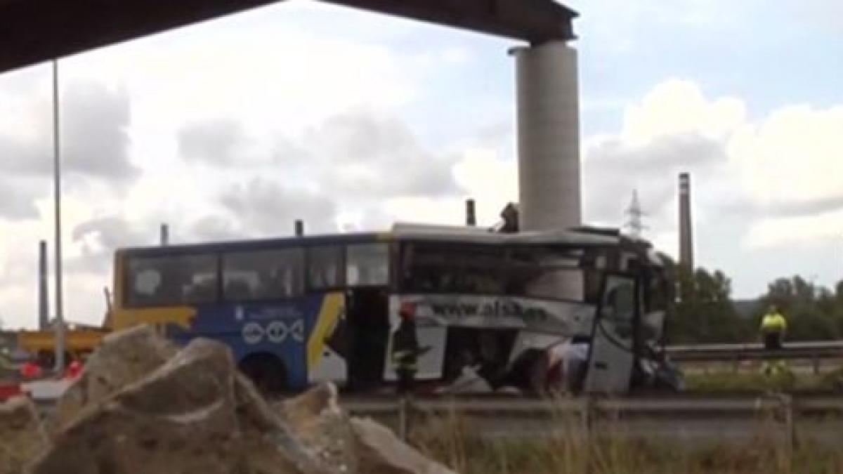 accident cumplit in spania sunt zeci de victime