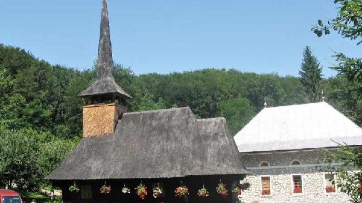 izvorul manastirii izbuc locul unic in romania unde se spune ca bolnavii gasesc alinare si vindecare