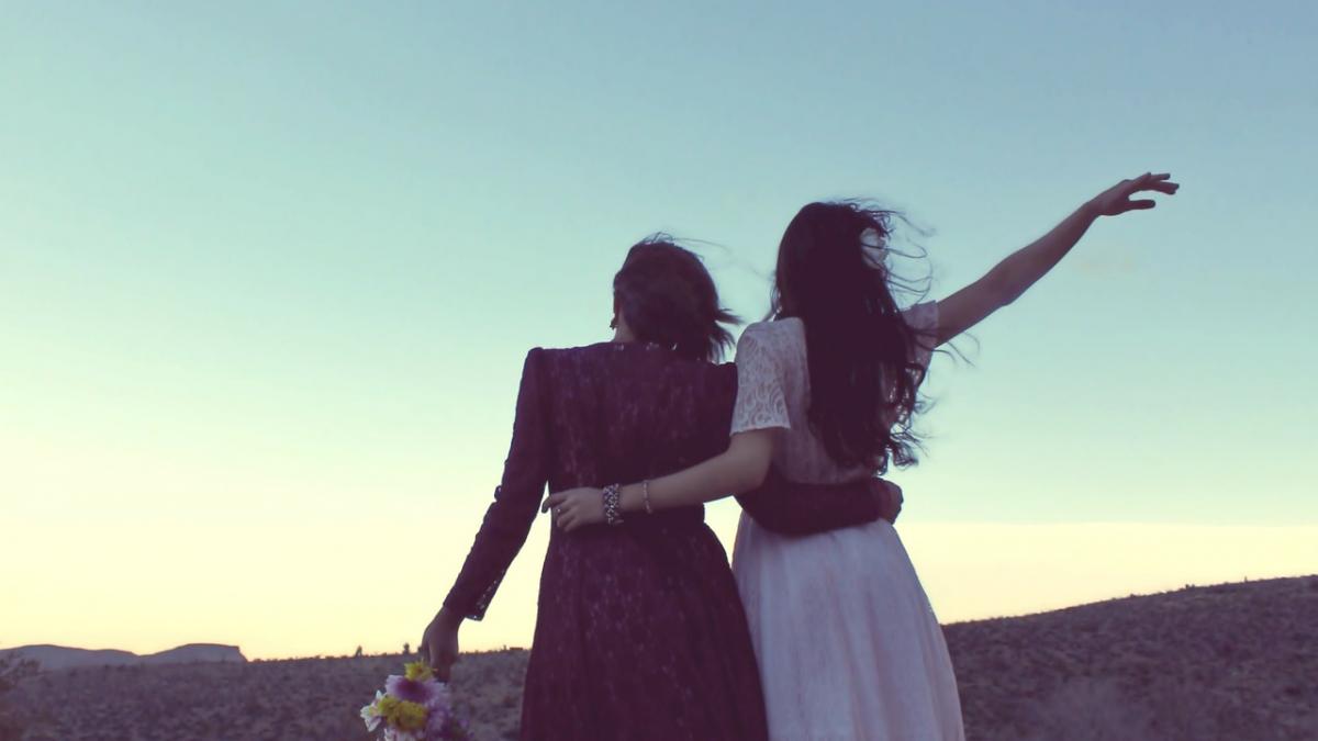 verdict istoric in india relatiile sexuale intre persoane de acelasi sex au fost legalizate