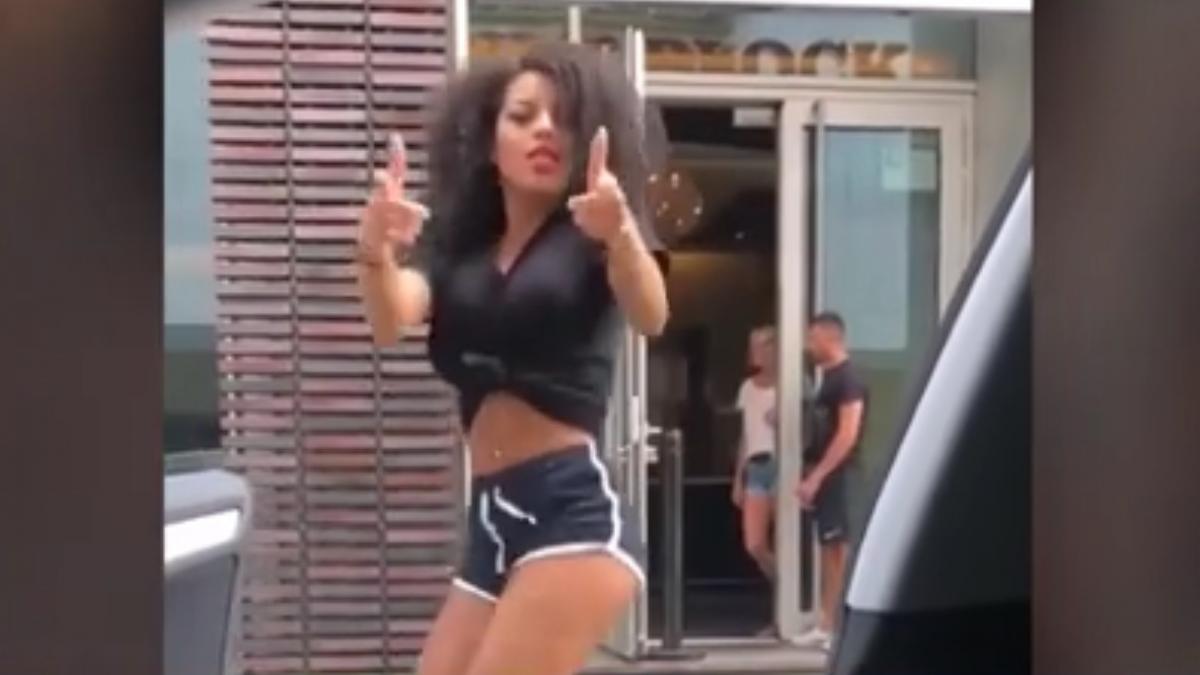 cine este de fapt kiki fata despre care canta drake