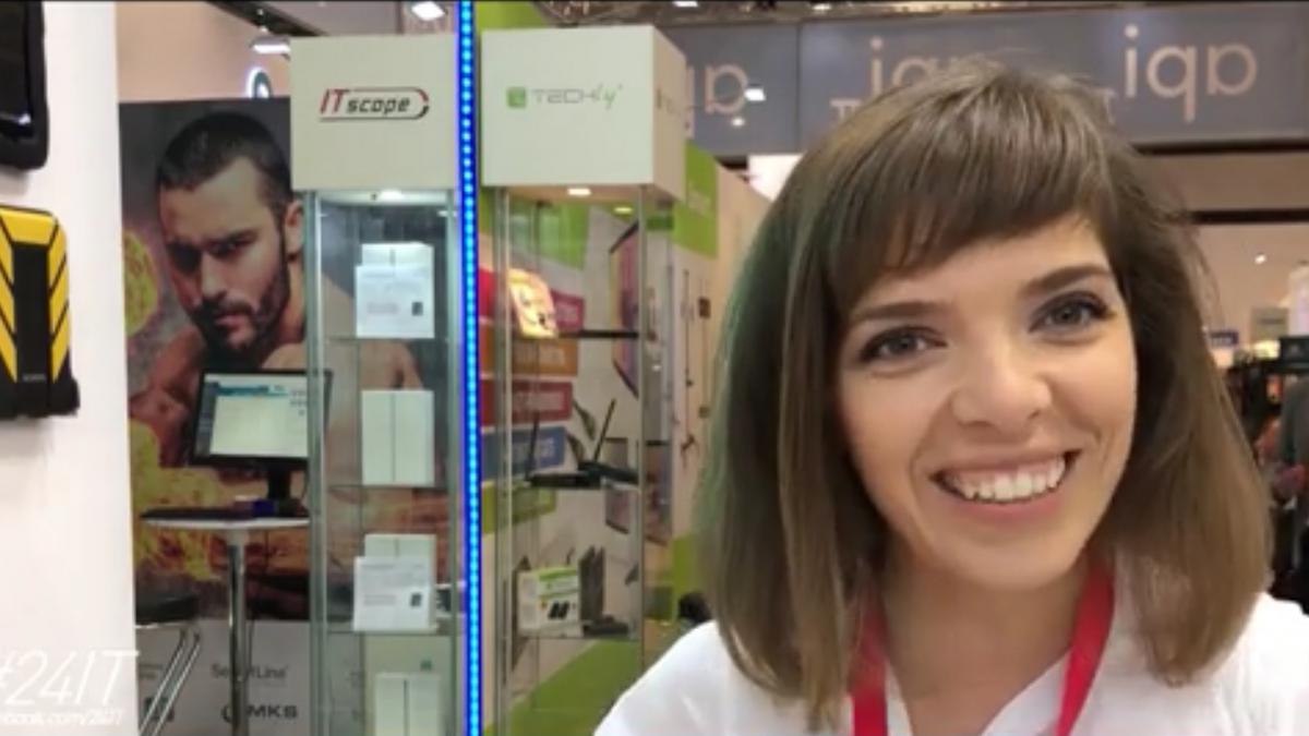 24 it hard extern care rezista la greutatea unei masini