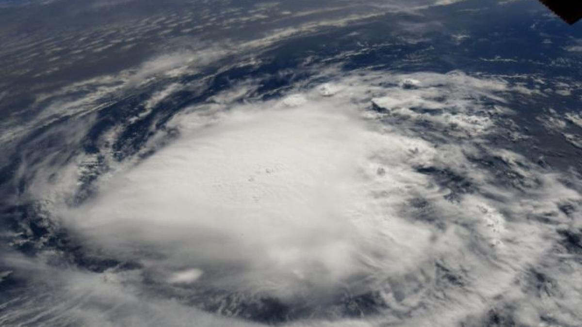 uraganul florence loveste sua donald trump ii avertizeaza pe americani ar putea fi cea mai putenica