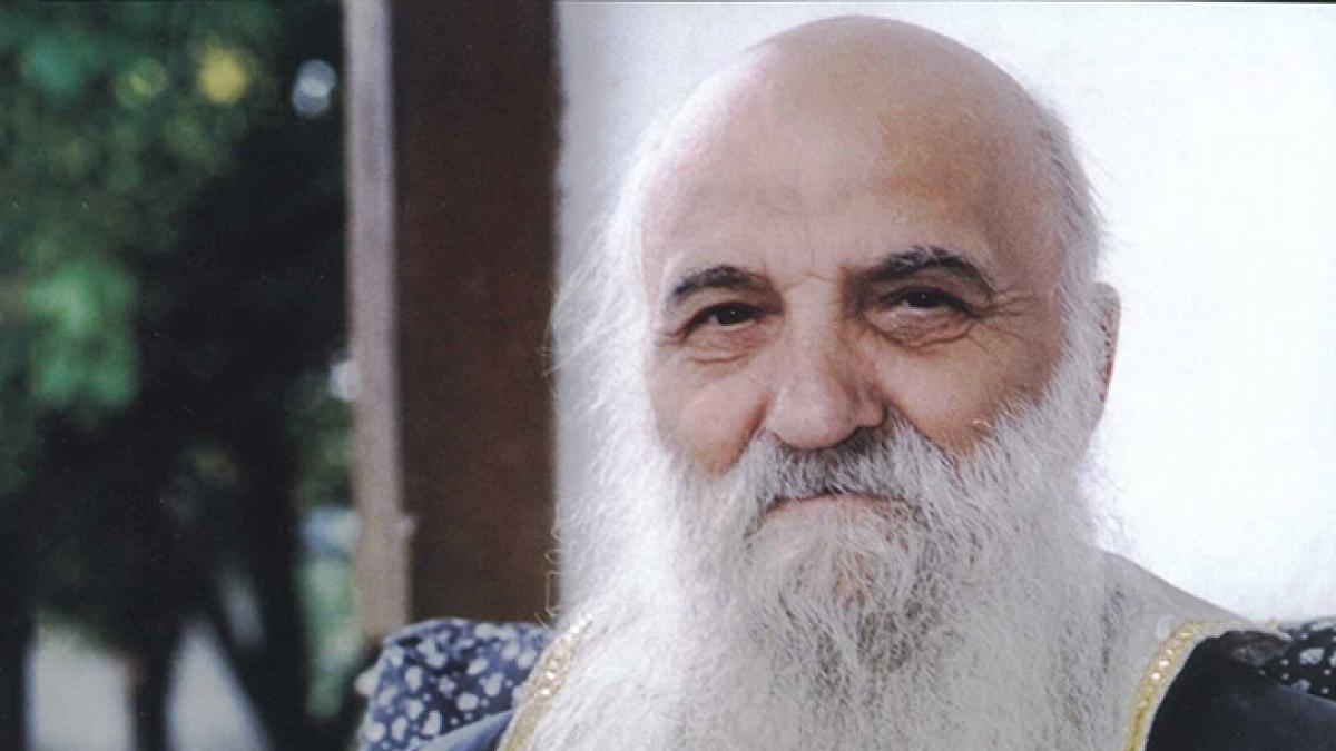 Părintele Ilarion Argatu face lumină! Iată ce trebuie să faci pentru sănătate și sporul casei