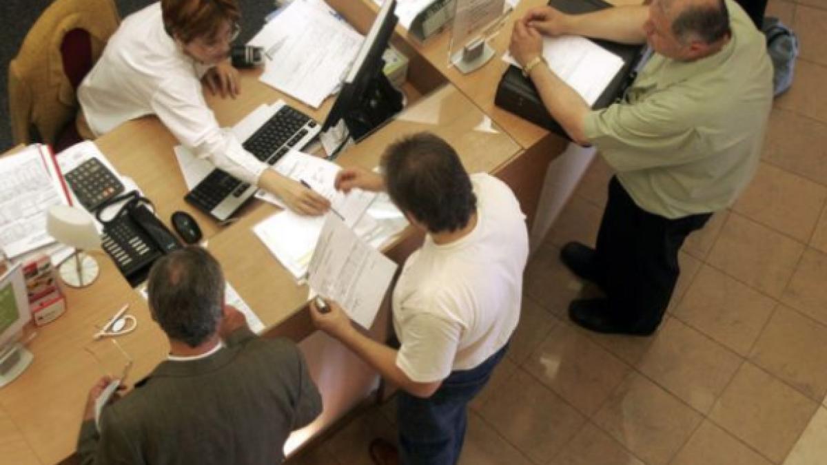 bomba in sistemul financiar se vinde o banca mare din romania cumparator surpriza