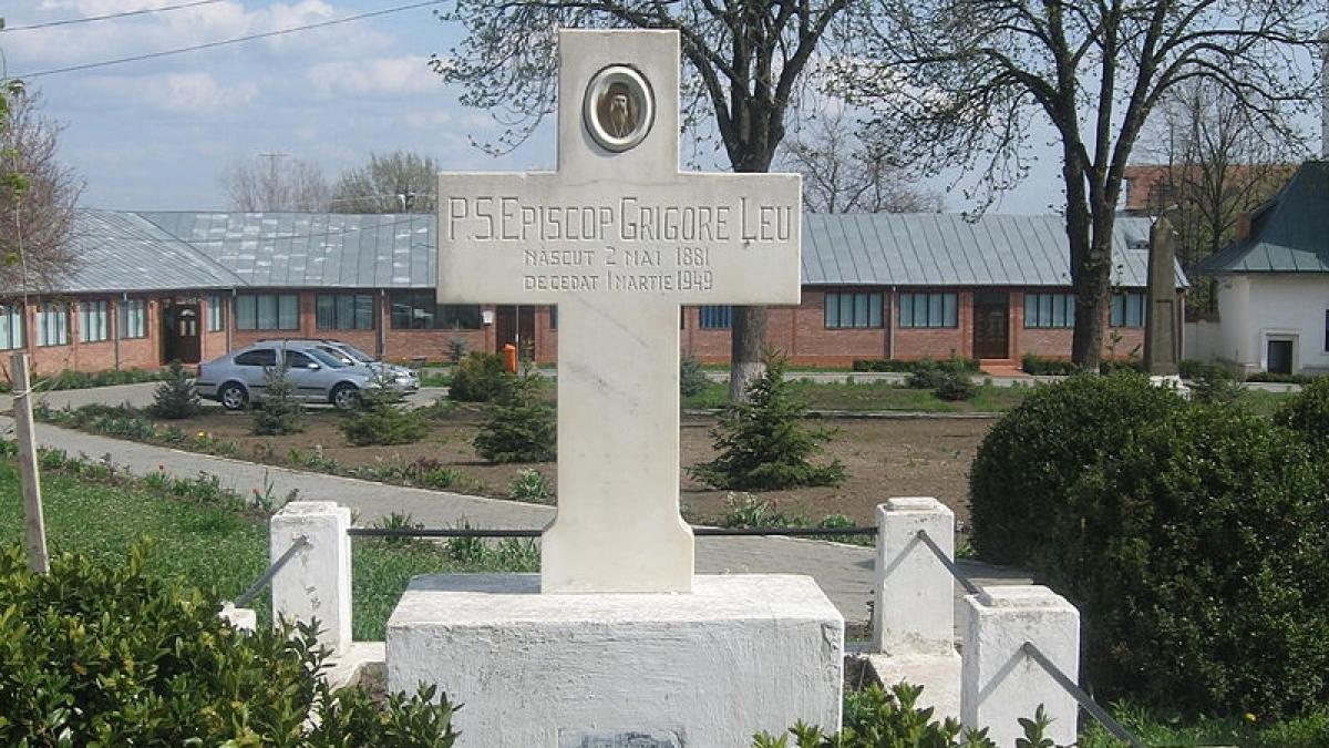 Rămășițele fostului episcop Grigore Leu vor fi deshumate