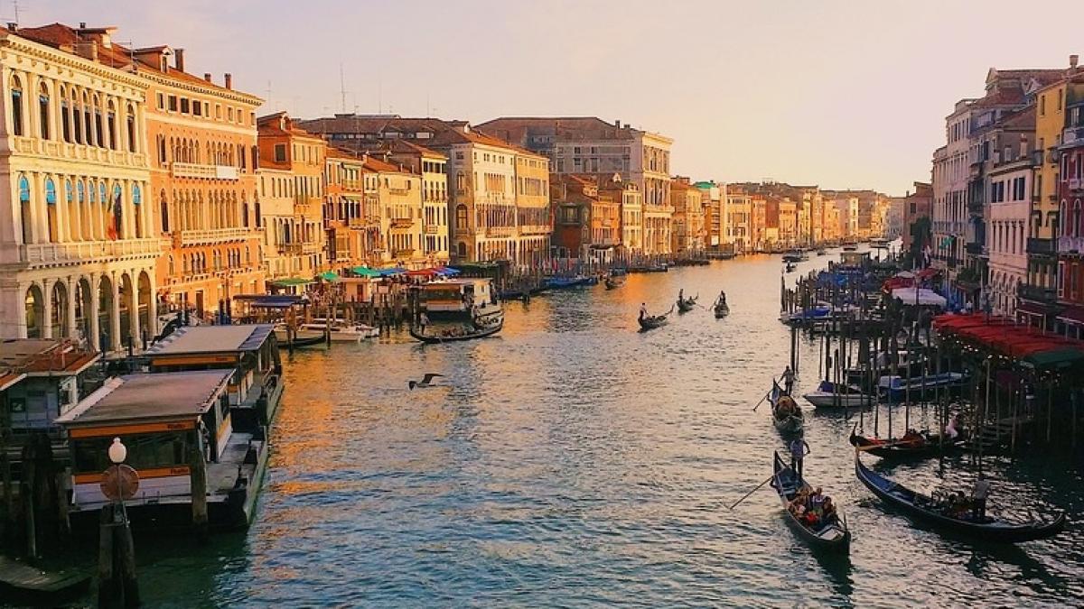 atentie daca vreti sa vizitati un celebru oras din italia amenzi mari pentru turisti