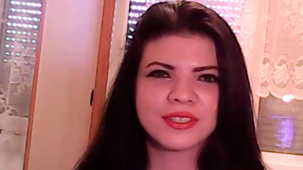 eroul zilei loredana palcovici tanara care ofera familii animalelor fara stapan