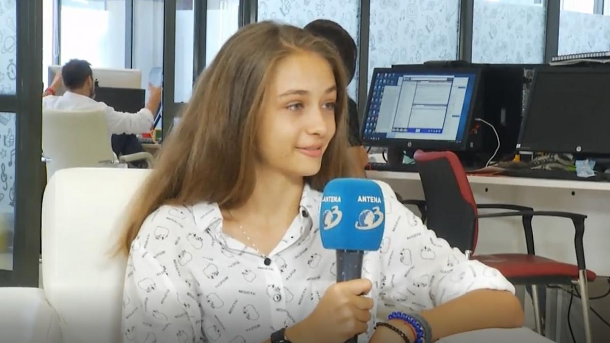 ilinca dascalu o adolescenta cu viziune si umor