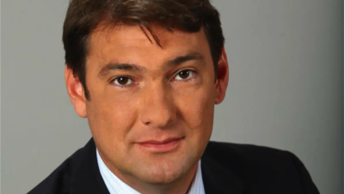 echipa jurnalul antena 3 se intareste cu un nume de prestigiu