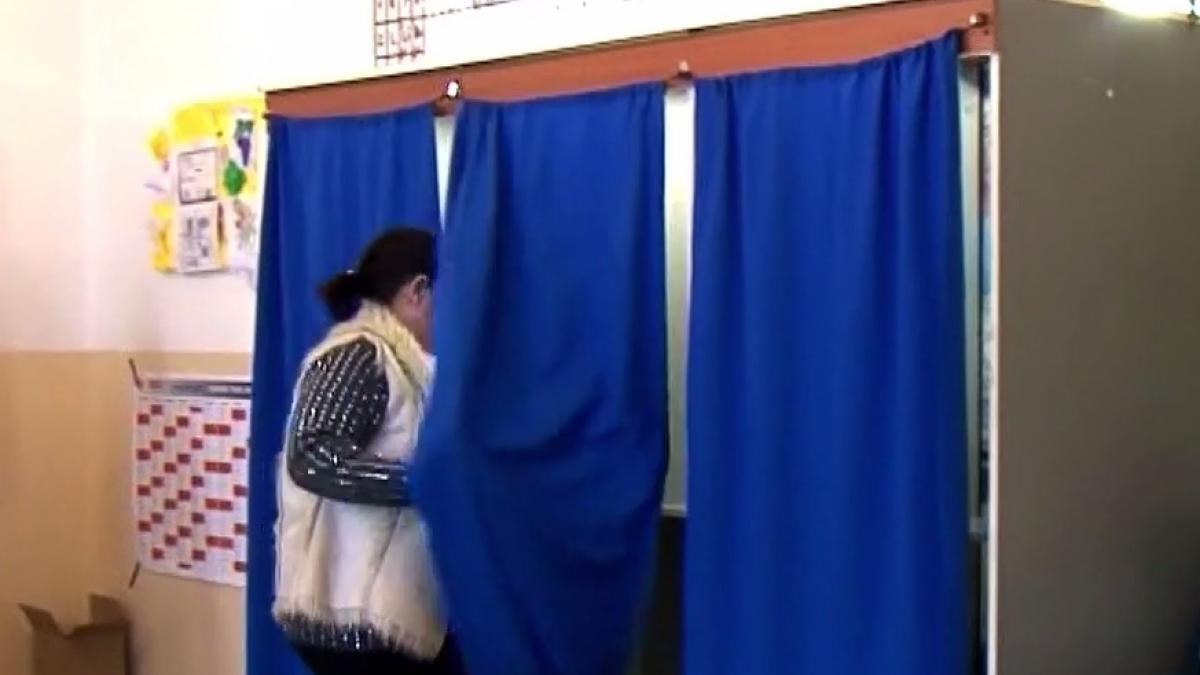 referendum familie 2018 o femeie este audiata dupa ce ar fi votat de 17 ori