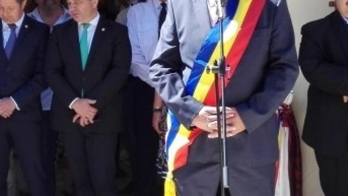 referendum familie 2018 un primar din teleorman isi explica alegerea nu ma vad cu tricolorul sfant