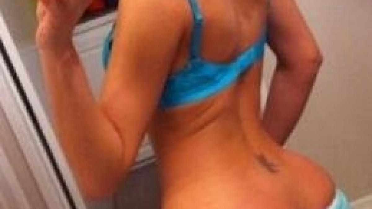 fotografia pe care o va regreta toata viata dupa ce a postat o pe facebook a fost data afara de la