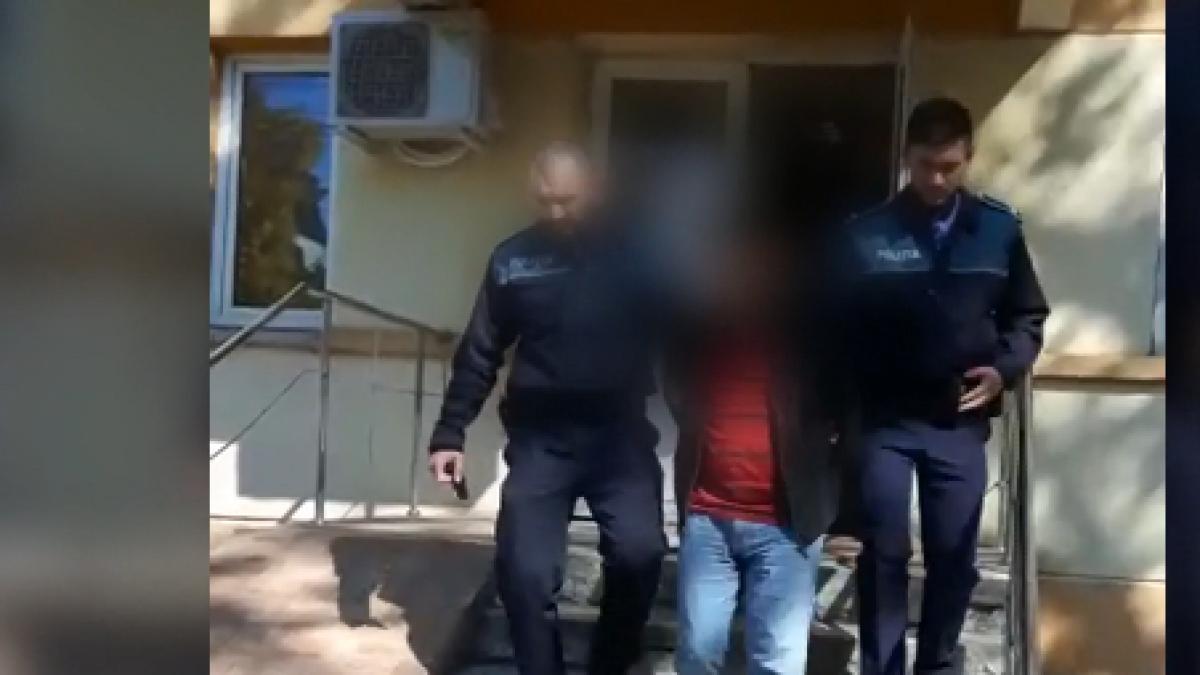 pedofil arestat dupa doua atacuri pe strada barbatul era angajat la stat