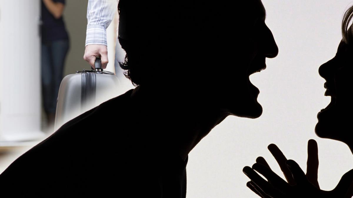 despartire cu scandal pentru un artist de la noi divorteaza iar sotia l a dat afara din casa