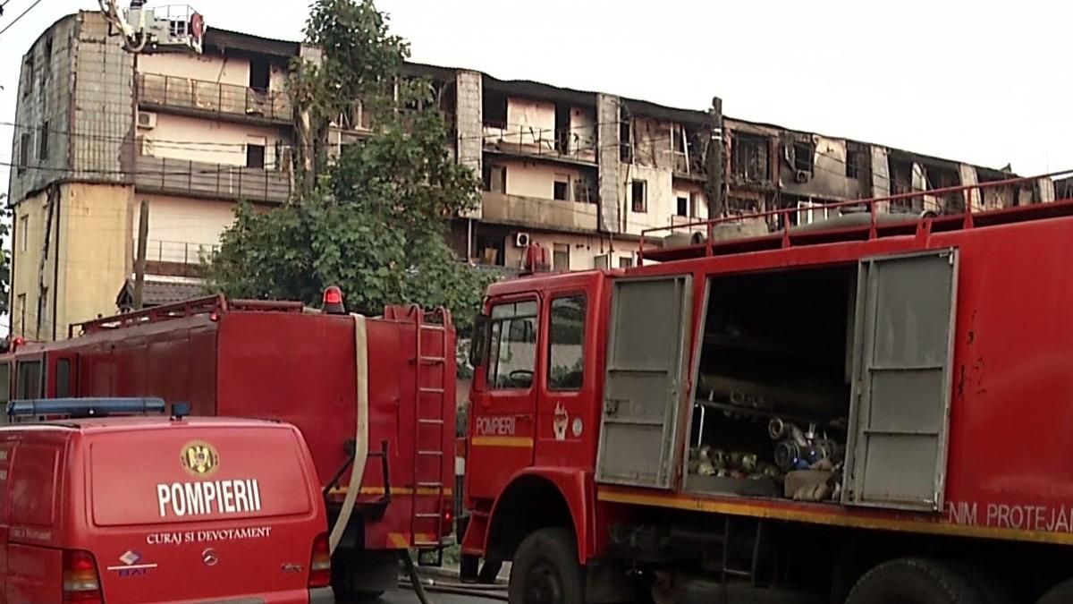incendiu la un hotel din eforie nord 17 oameni au fost evacuati