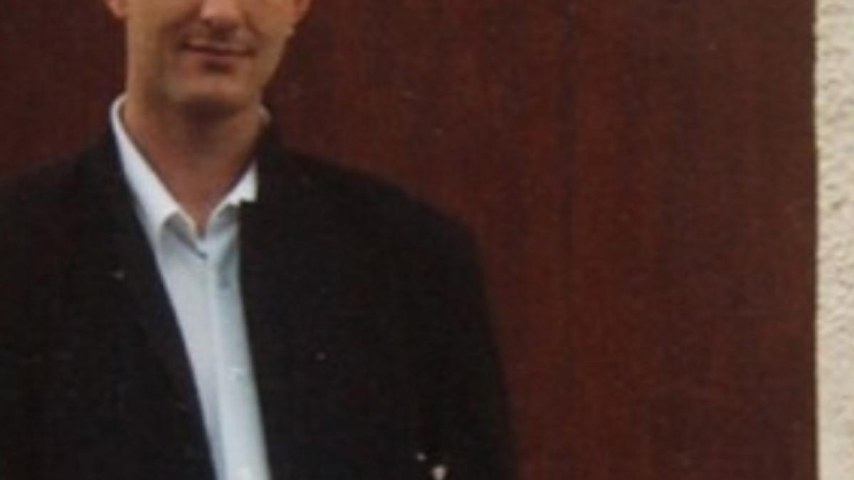 nicio femeie nu i a rezistat vezi cum arata cel mai penibil gigolo