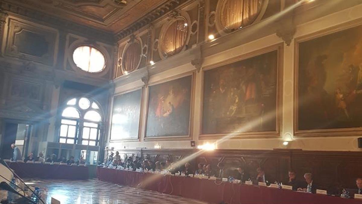 informatii despre scandalul din justitie comisia de la venetia a recomandat sa renunte la