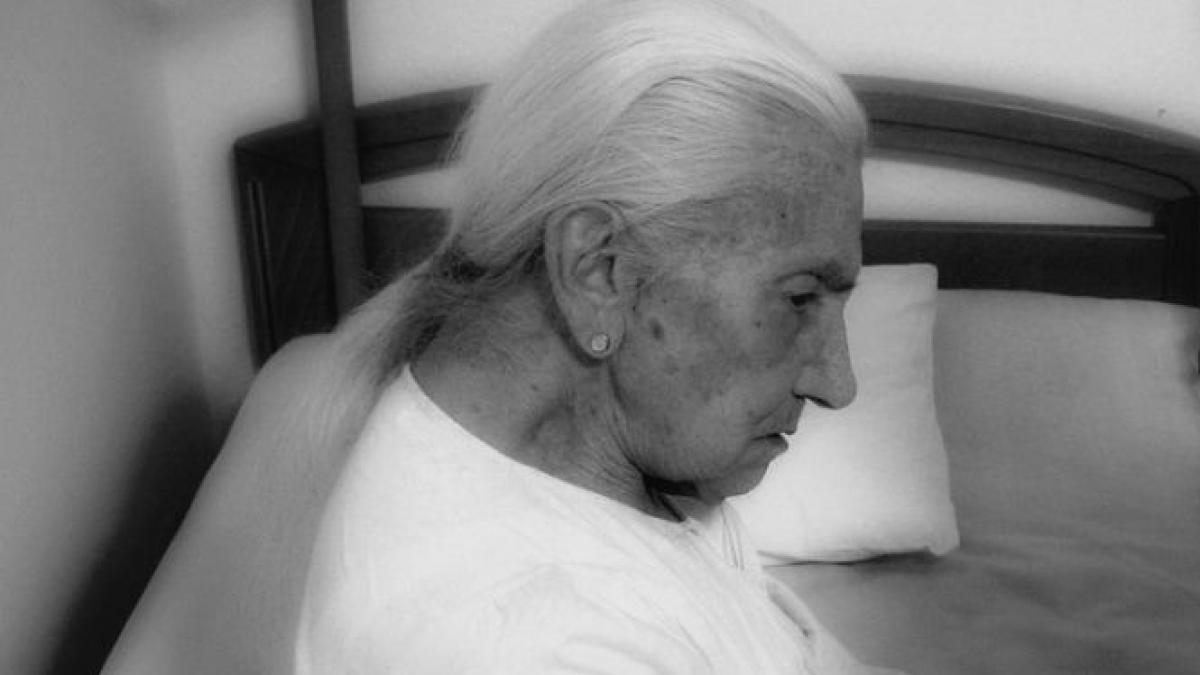 o batrana de 100 de ani a fost violata de un barbat de cinci ori mai tanar decat ea